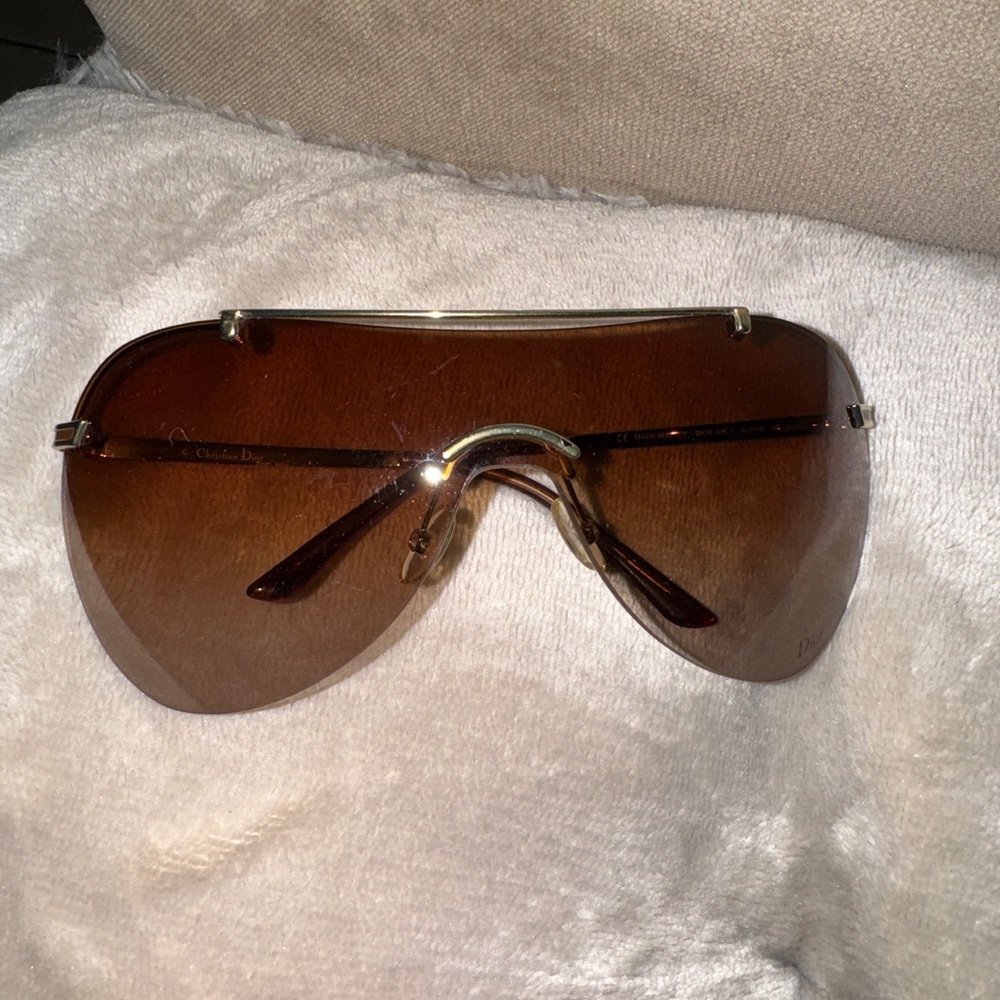 Vintage Dior Sunglasses - Picture 3 of 5